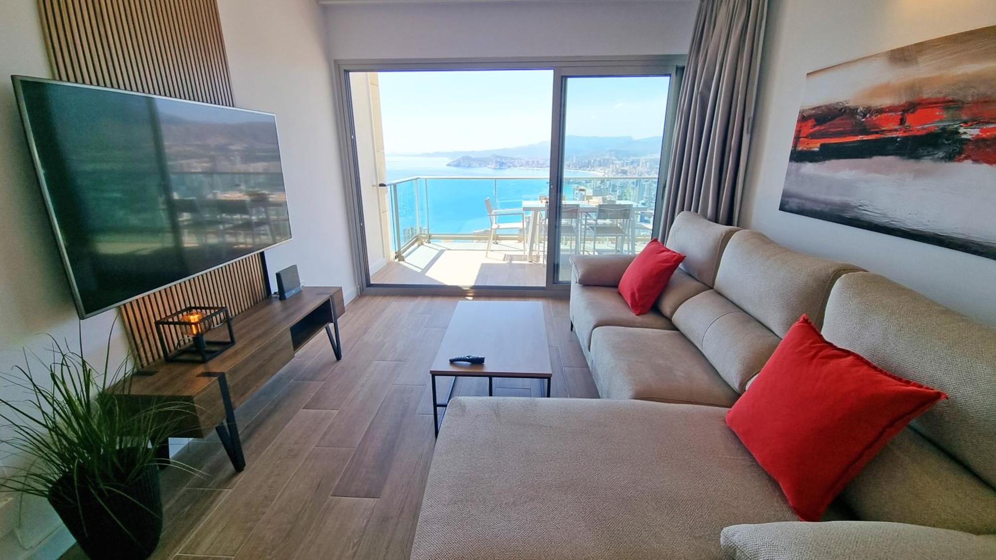 Skyscraper Apartment With Panoramic Views - Floor 38 Μπένιντορμ Εξωτερικό φωτογραφία